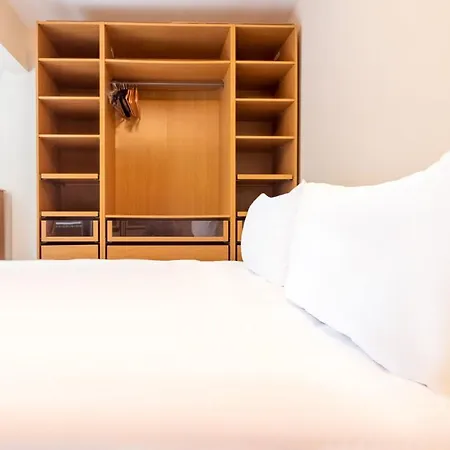 Апартаменты Flat With Garden Close To Coast In Uskudar Стамбул